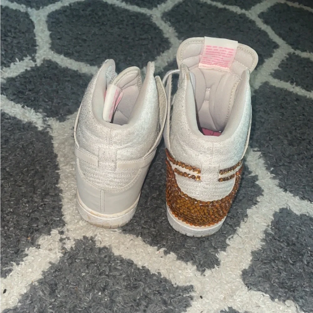 Nike size 8.5 wedges - Picture 2 of 6